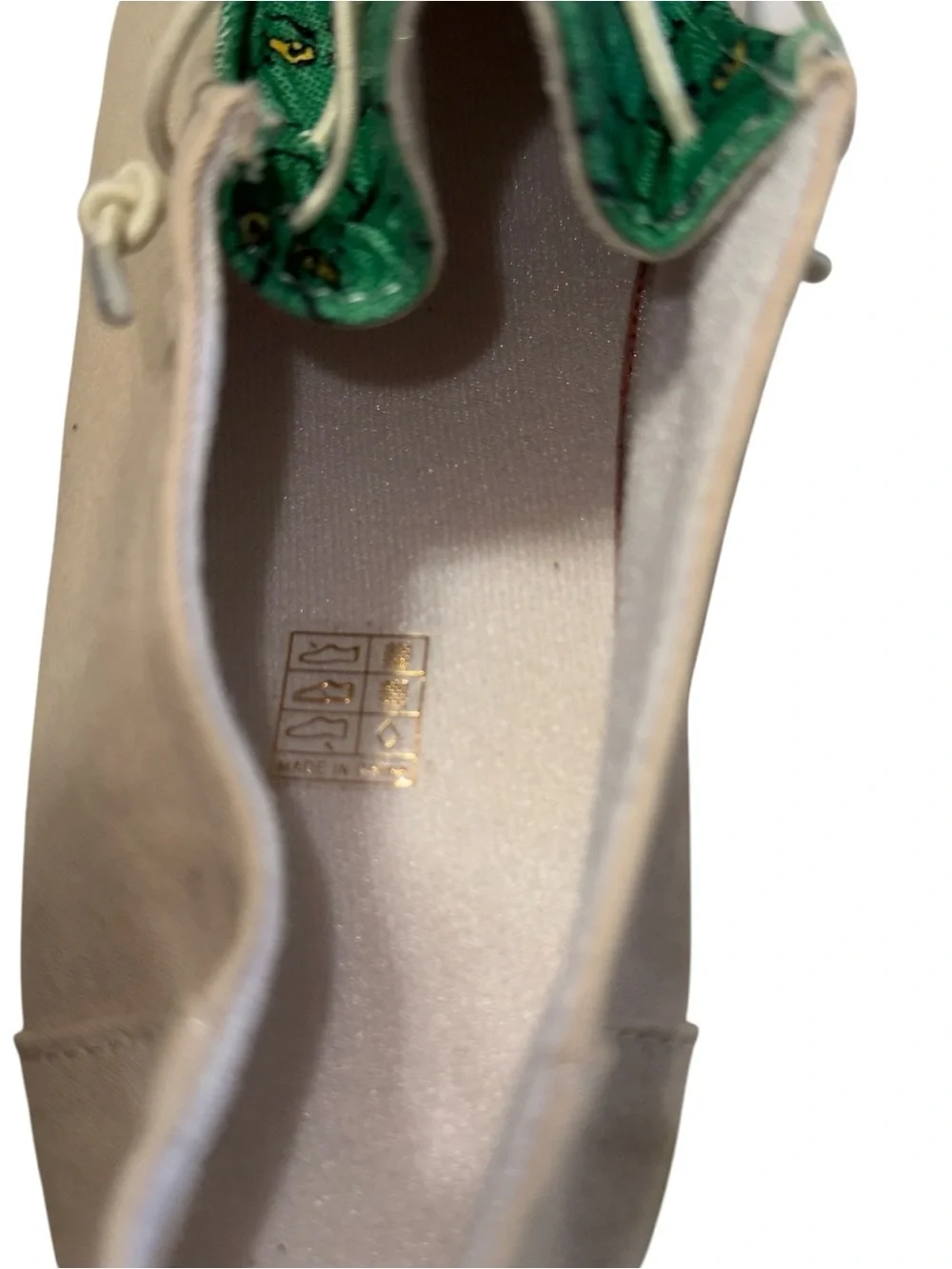 Mens Slip on Loafers Lightweight Stretch Shoes Sneakers The Grinch Sz 43 US 10